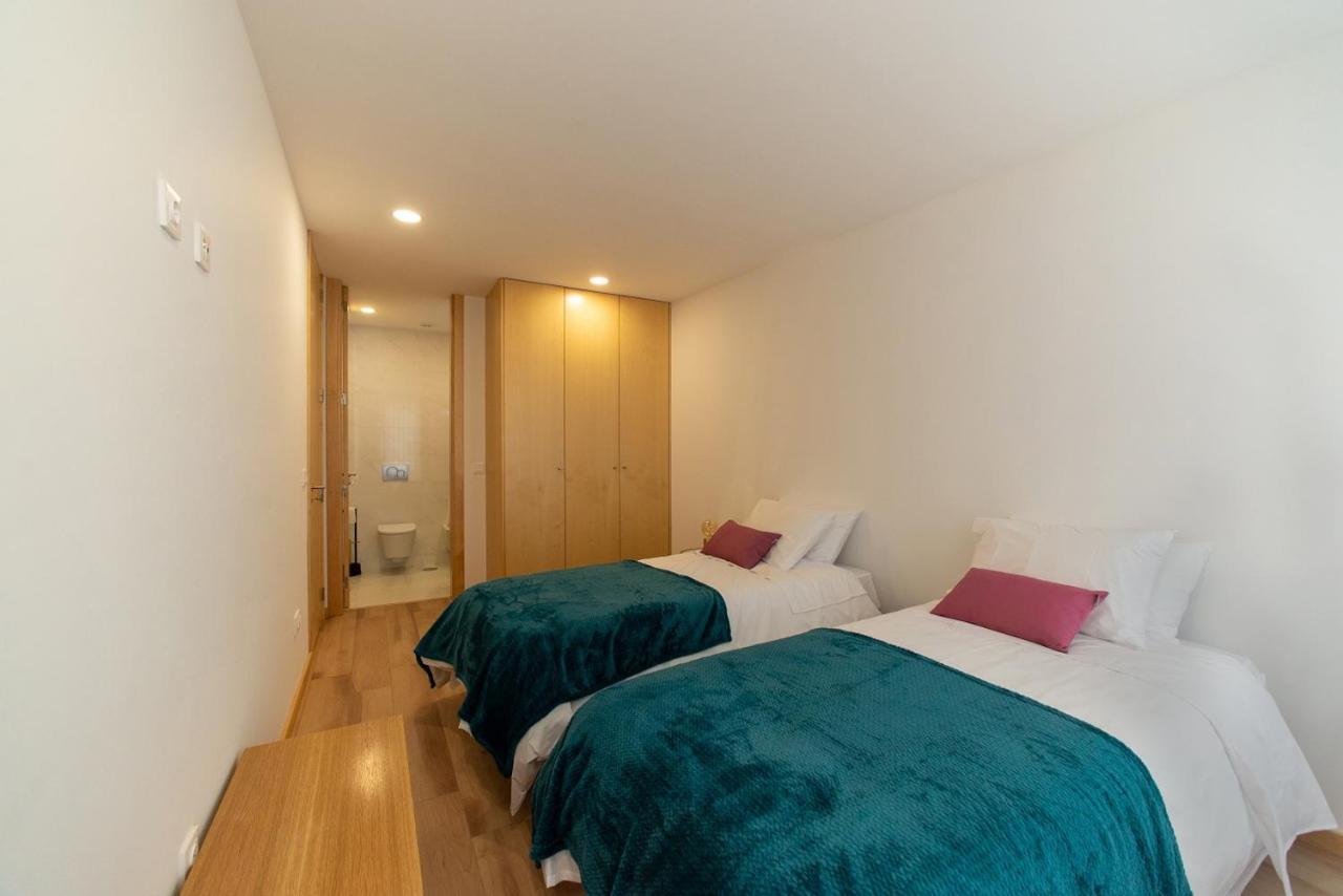 Ria Sal Apartments Aveiro Bagian luar foto
